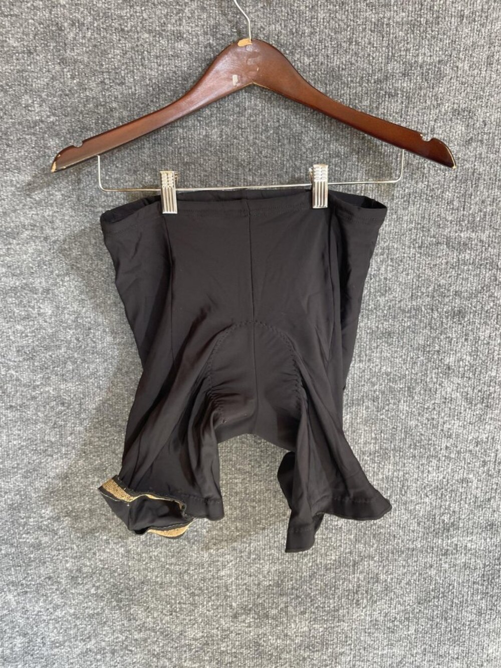 Cycling Shorts Mens 32 Black Padded Chamois 8.5 Inseam Bike Stretch Road Liner